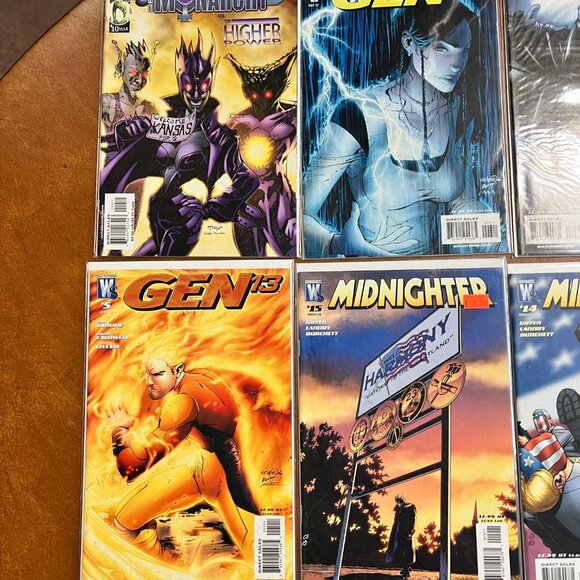 Lot of 10 Dc/Wildstorm Comics - Midnighter, The Monarchy, Gen‎ 13, 2007 2008 - Picture 2 of 6